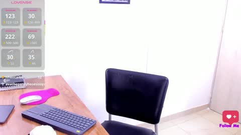 Snapshot of gracehill__ chatting on 4, 11, 2025 Im Sofia online show from 4, 11, 2025