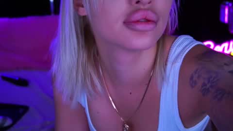 Snapshot of gracehotdavies chatting on 5, 3, 2025 Grace online show from 5, 3, 2025