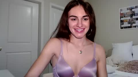 Snapshot of graciesmith27 chatting on 13, 2, 2025 Gracie Smith online show from 13, 2, 2025