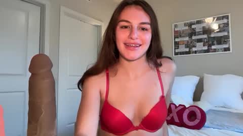Snapshot of graciesmith27 chatting on 12, 11, 2025 Gracie Smith online show from 12, 11, 2025