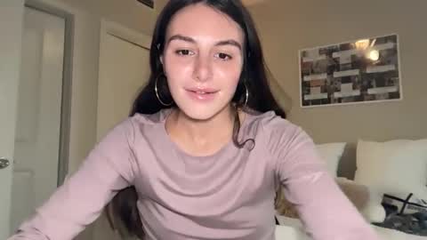 Snapshot of graciesmith27 chatting on 4, 4, 2026 Gracie Smith online show from 4, 4, 2026