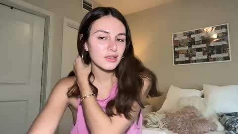 Snapshot of graciesmith27 chatting on 19, 4, 2026 Gracie Smith online show from 19, 4, 2026
