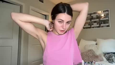 Snapshot of graciesmith27 chatting on 19, 4, 2026 Gracie Smith online show from 19, 4, 2026