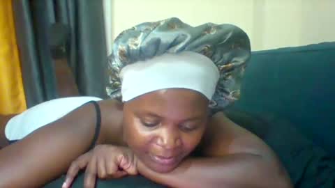Snapshot of grannylover_ chatting on 9, 2, 2025 grannylover_ online show from 9, 2, 2025