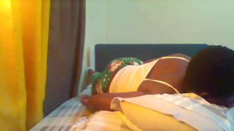 Snapshot of grannylover_ chatting on 20, 2, 2025 grannylover_ online show from 20, 2, 2025