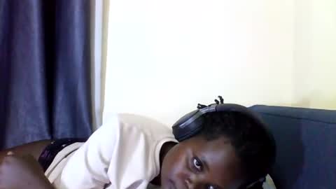 Snapshot of grannylover_ chatting on 21, 9, 2025 grannylover_ online show from 21, 9, 2025