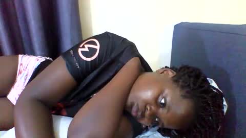 Snapshot of grannylover_ chatting on 25, 9, 2025 grannylover_ online show from 25, 9, 2025