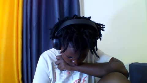 Snapshot of grannylover_ chatting on 29, 9, 2025 grannylover_ online show from 29, 9, 2025