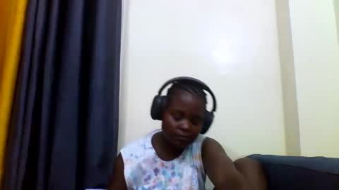 Snapshot of grannylover_ chatting on 2, 11, 2025 grannylover_ online show from 2, 11, 2025