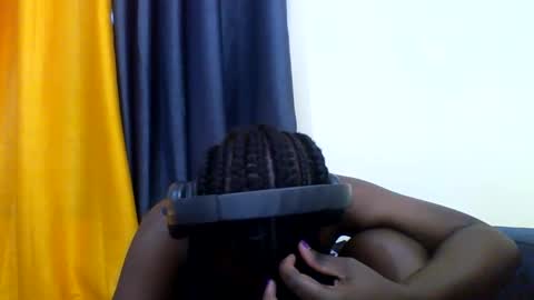 Snapshot of grannylover_ chatting on 11, 11, 2025 grannylover_ online show from 11, 11, 2025