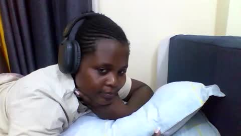 Snapshot of grannylover_ chatting on 29, 11, 2025 grannylover_ online show from 29, 11, 2025