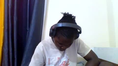 Snapshot of grannylover_ chatting on 30, 11, 2025 grannylover_ online show from 30, 11, 2025