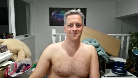 Snapshot of grattitude chatting on 21, 10, 2025 grattitude online show from 21, 10, 2025