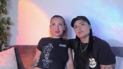 Snapshot of grave_duo chatting on 26, 11, 2025 GRAVE DUO online show from 26, 11, 2025