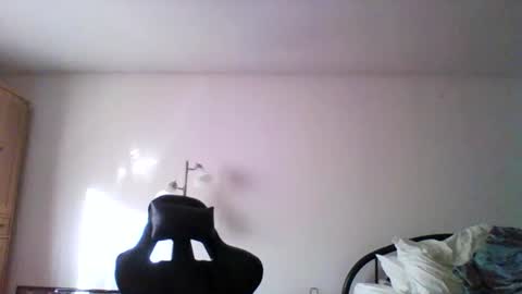 Snapshot of greatgazu chatting on 4, 1, 2025 hotforyou69 online show from 4, 1, 2025