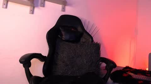 Snapshot of grecia_rouse chatting on 4, 3, 2025  GRECIA  online show from 4, 3, 2025