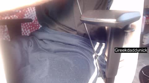 Snapshot of greekdaddynickofficial chatting on 21, 10, 2025 greekdaddynickofficial online show from 21, 10, 2025