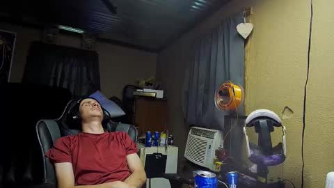 Greenlungs8195 online show from 18, 10, 2025