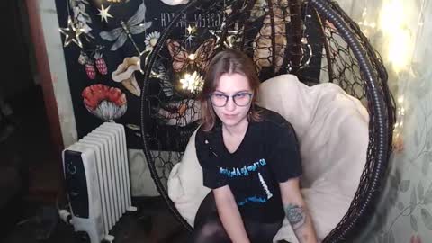 Lina online show from 6, 11, 2025