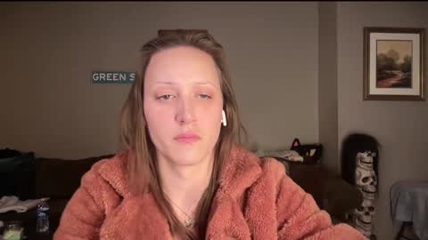 Snapshot of greenxxxqueen chatting on 2, 2, 2025 SexQueen Nikki online show from 2, 2, 2025