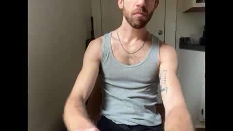 Snapshot of gregeats878 chatting on 5, 2, 2026 gregeats878 online show from 5, 2, 2026