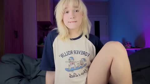 Greg-independent model online show from 26, 9, 2025