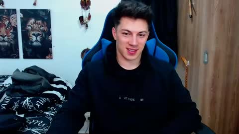 griego01 online show from 9, 12, 2024