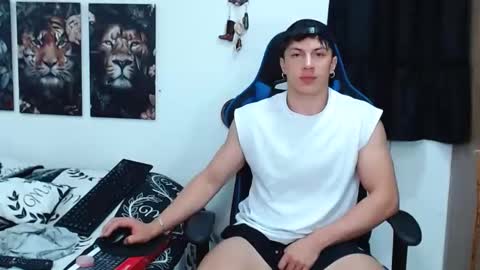 griego01 online show from 1, 3, 2025