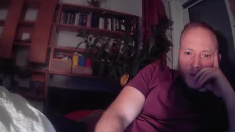 gruendamien online show from 18, 1, 2025