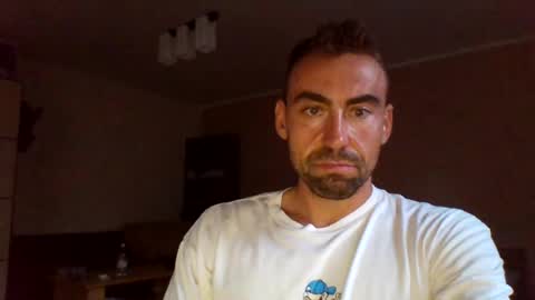 grunner12 online show from 5, 8, 2026