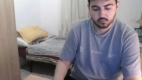 Snapshot of gsendra chatting on 4, 12, 2024 gsendra online show from 4, 12, 2024