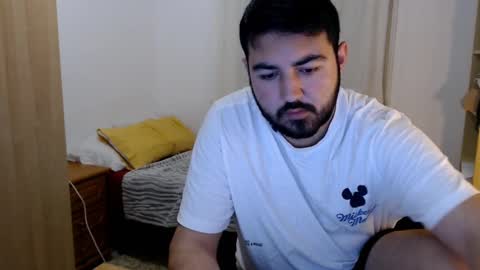 Snapshot of gsendra chatting on 11, 1, 2025 gsendra online show from 11, 1, 2025