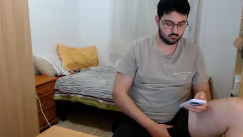 Snapshot of gsendra chatting on 13, 1, 2025 gsendra online show from 13, 1, 2025