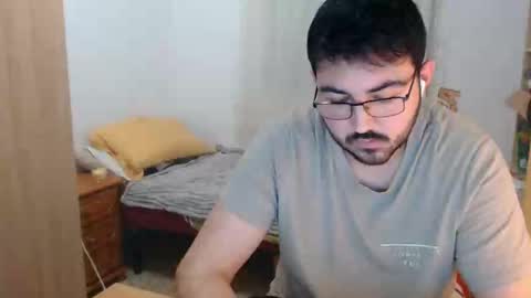 Snapshot of gsendra chatting on 19, 1, 2025 gsendra online show from 19, 1, 2025