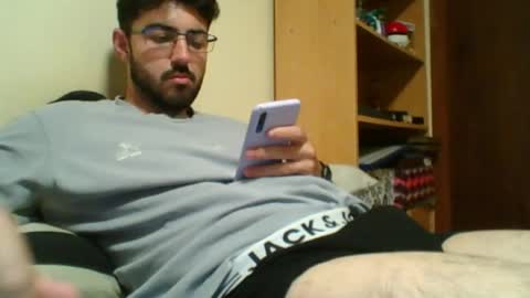 Snapshot of gsendra chatting on 16, 5, 2026 gsendra online show from 16, 5, 2026