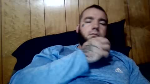 Snapshot of gsloueez chatting on 8, 1, 2025 gsloueez online show from 8, 1, 2025