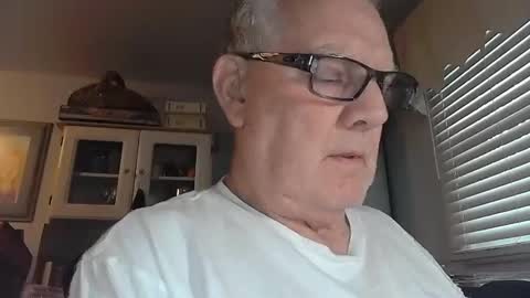 Horny Daddy online show from 4, 11, 2025