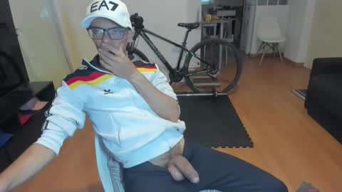 Snapshot of guachin_new chatting on 14, 9, 2025 guachin_new online show from 14, 9, 2025