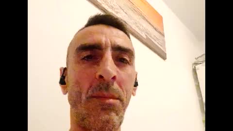 Snapshot of guanchoe chatting on 2, 3, 2025 guanchoe online show from 2, 3, 2025