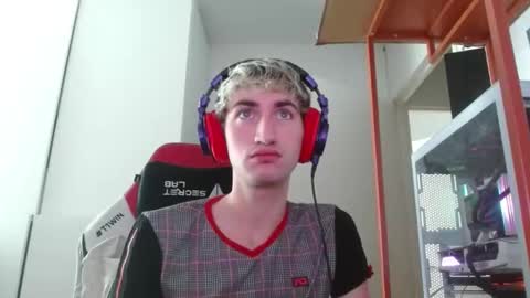 Young4Daddy online show from 27, 4, 2026