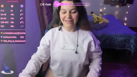 Hello Im Julieta Im 25 years old welcome to my room have fun and be happy. online show from 5, 2, 2025