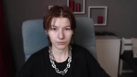 Snapshot of guitarandangell chatting on 25, 11, 2025 guitarandangell online show from 25, 11, 2025