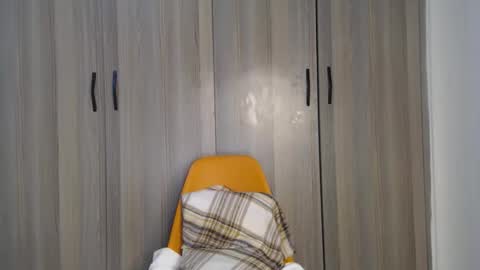 Miss Incredible online show from 26, 10, 2025