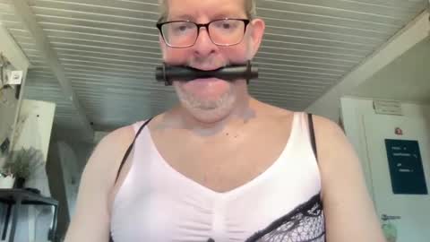 Snapshot of gummicasual chatting on 10, 2, 2026 gummicasual online show from 10, 2, 2026