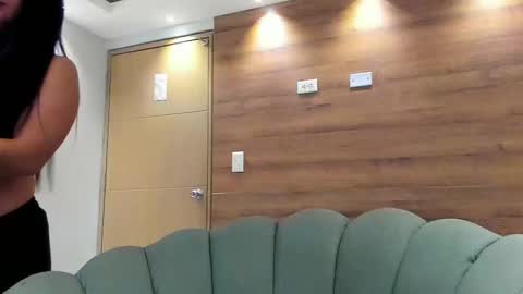 gummyluv online show from 4, 10, 2025