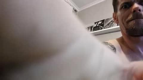 Snapshot of gunnarssonbenni33 chatting on 15, 2, 2026 gunnarssonbenni33 online show from 15, 2, 2026