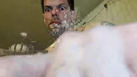 Snapshot of gunnarssonbenni33 chatting on 26, 2, 2026 gunnarssonbenni33 online show from 26, 2, 2026