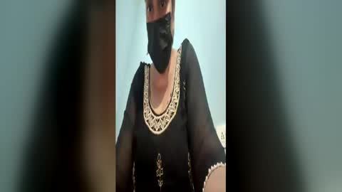 gurleen_kaur69 online show from 4, 7, 2026