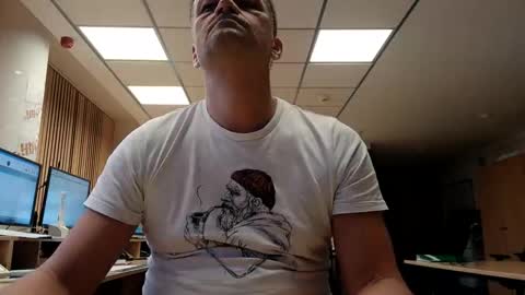 guschidick online show from 6, 11, 2025