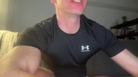 Snapshot of guyfromfinland1981 chatting on 5, 5, 2026 NaughtyFitHusband online show from 5, 5, 2026